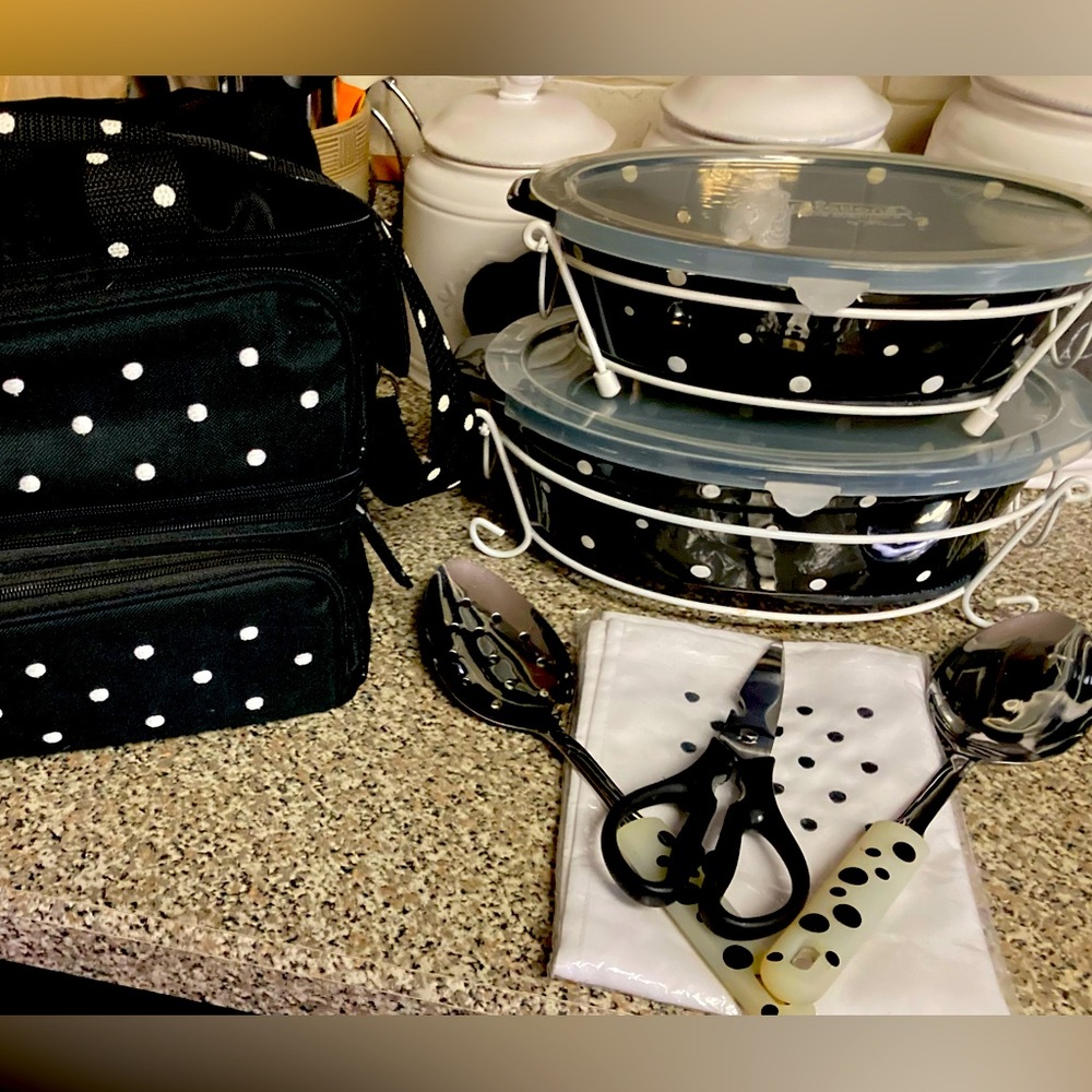 Temp-Tations Travel 10 piece Bakeware Set.
